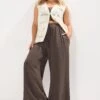 YOURS - Pantalon Large En Sergé Marron 2 YOURS - Pantalon Large En Sergé Marron -Evans Boutique 31898610 072c 4a 310296 A