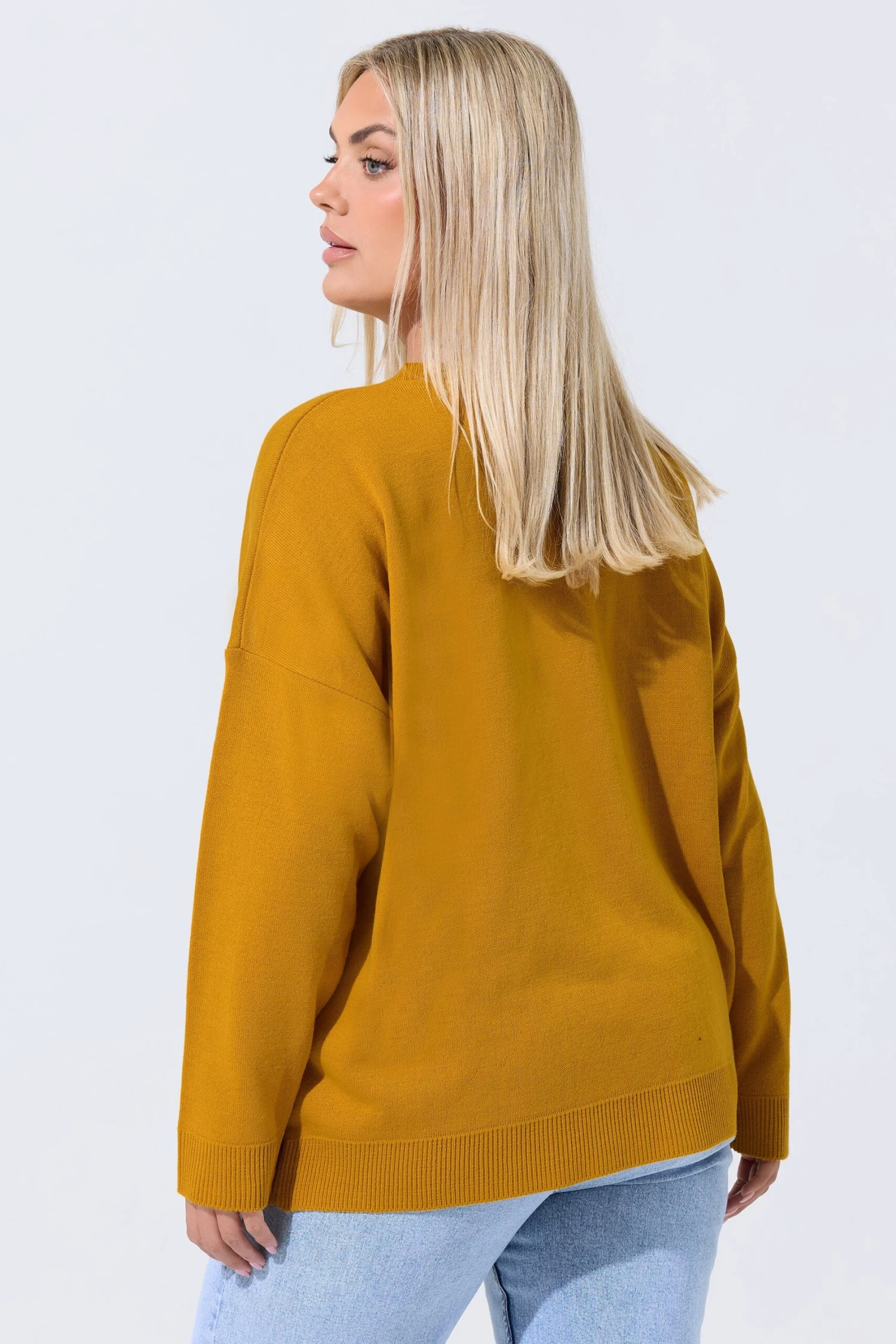 Limited Collection Pull En Maille Curve Jaune Tomate 5 Limited Collection Pull En Maille Curve Jaune Tomate – Image 3