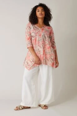 EVANS Curve Pink Tropical Print Hanky Hem Top -Evans Boutique 34b30678 b025 4b 615293 B