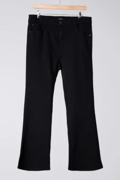 EVANS Curve Fit Black Bootcut Jeans 15 EVANS Curve Fit Black Bootcut Jeans -Evans Boutique 377e8210 3c05 44 615019 P