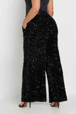 YOURS - Pantalon Noir à Velours Coupe Wide Leg à Sequins 11 YOURS - Pantalon Noir à Velours Coupe Wide Leg à Sequins -Evans Boutique 384c1257 0a27 4a 143941 C