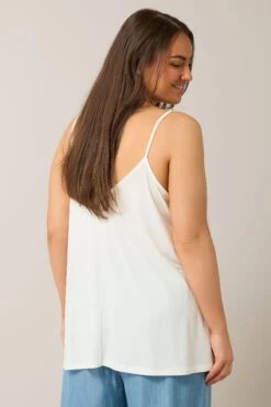 EVANS Curve White Lace Trim Cami Top -Evans Boutique 388b4650 b196 43 616225 C