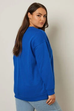 YOURS - Sweatshirt Bleu Roi 'New York' Manches Longues -Evans Boutique 3a1109c3 b4b7 45 304045 D