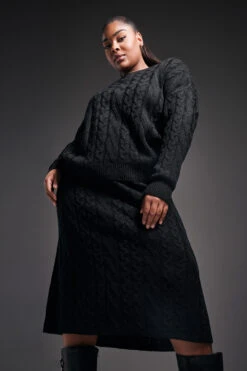 YOURS - Pull Noir Design Tressé En Maille 14 YOURS - Pull Noir Design Tressé En Maille -Evans Boutique 3a935d39 bdc9 49 280265 23