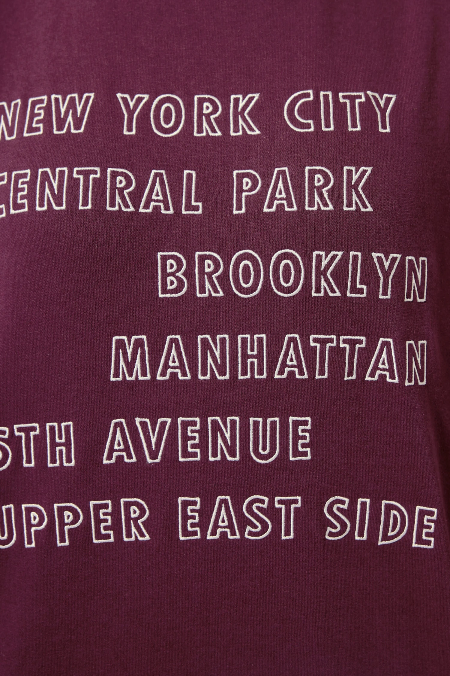 YOURS - Sweat-shirt Rouge Bordeaux « New York City » 6 YOURS - Sweat-shirt Rouge Bordeaux « New York City » – Image 4