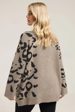 YOURS Curve Pull Col Montant Léopard Marron Naturel 9 YOURS Curve Pull Col Montant Léopard Marron Naturel -Evans Boutique 3af49314 18d6 40 280616 C
