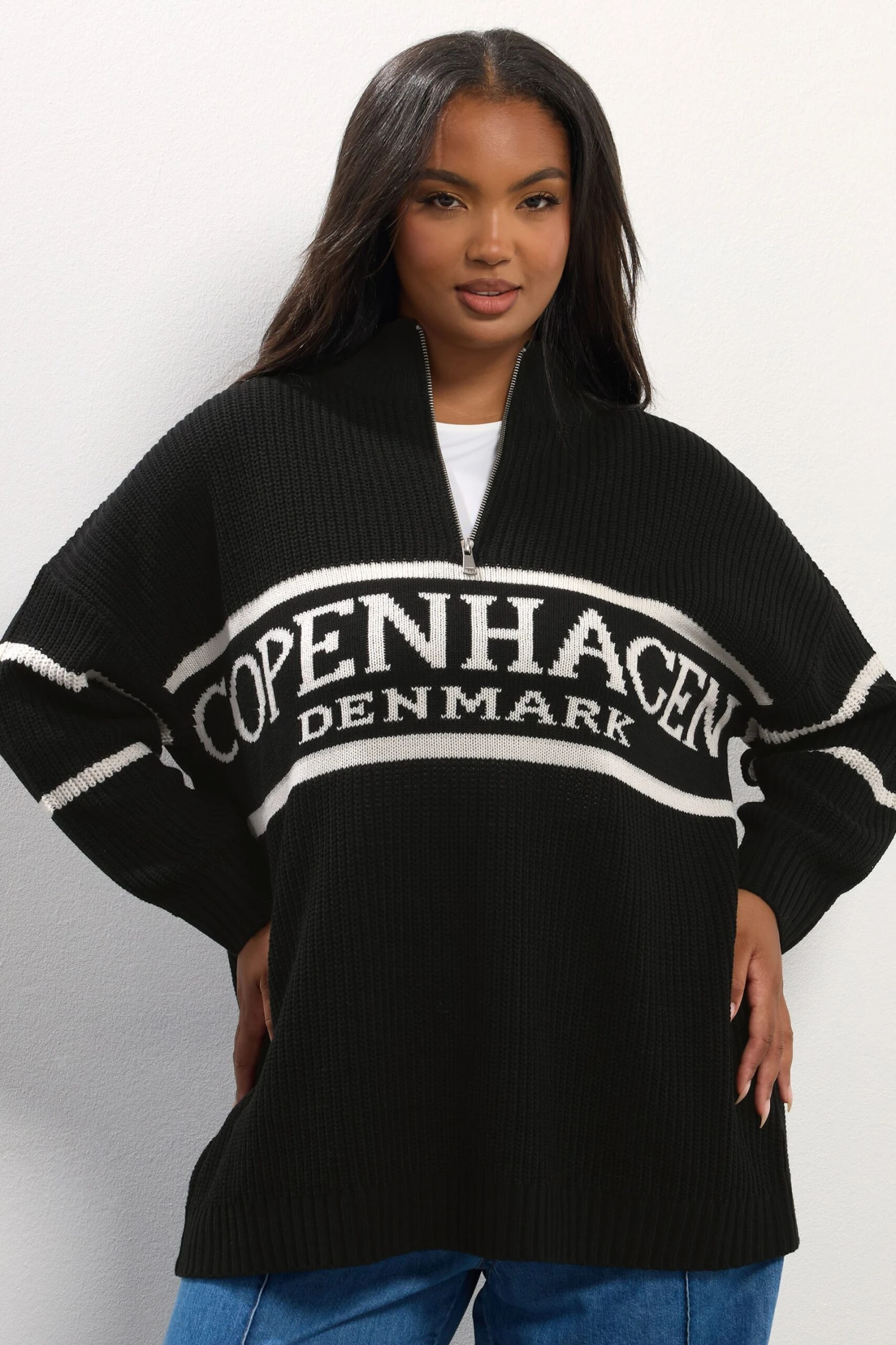 YOURS Curve Pull Noir à Fermeture éclair Quart De Tour « Copenhagen » 3 YOURS Curve Pull Noir à Fermeture éclair Quart De Tour « Copenhagen »