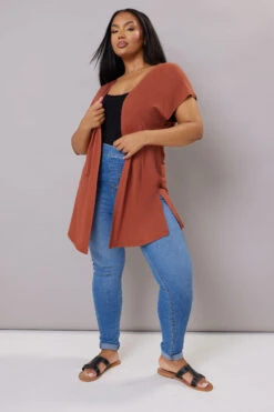 YOURS Curve Cardigan En Jersey Orange Rouille à Manches Longues 8 YOURS Curve Cardigan En Jersey Orange Rouille à Manches Longues -Evans Boutique 3e520d29 308f 42 322643 B