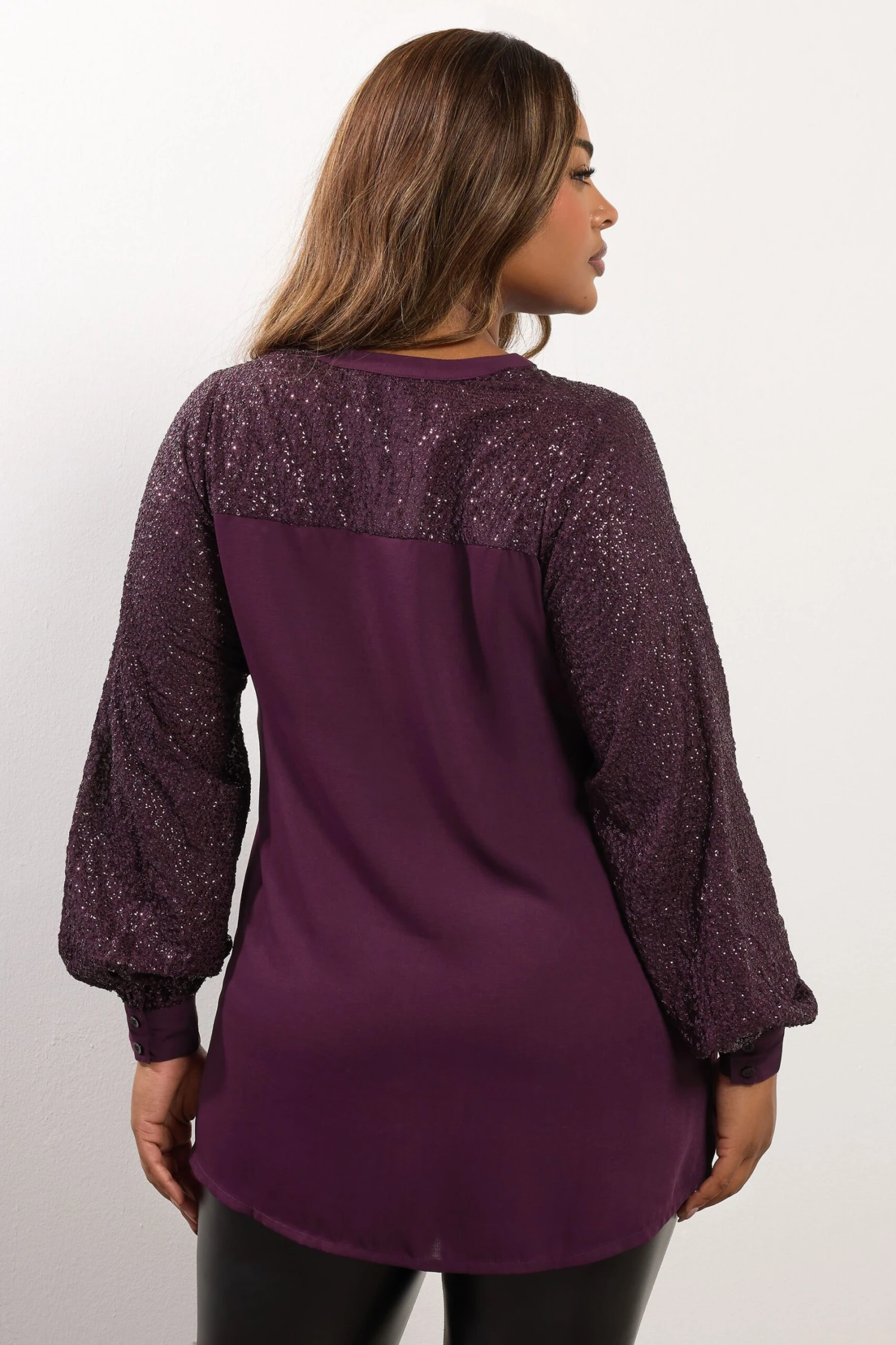 YOURS Curve Chemisier Violet à Sequins Et Col Cranté 5 YOURS Curve Chemisier Violet à Sequins Et Col Cranté – Image 3