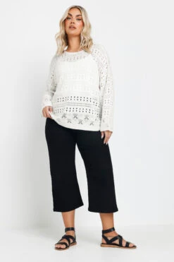 YOURS - Pull En Maille Blanc Découpé Au Dos -Evans Boutique 3fcea556 a3c4 41 280533 C