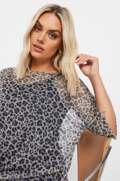 YOURS - Top Oversize En Filet Crème Design Léopard 10 YOURS - Top Oversize En Filet Crème Design Léopard -Evans Boutique 4288527e ccc4 40 303446 D