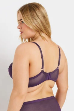 YOURS Lot De 2 Soutiens-gorge à Armatures Curve Violets Brodés à Fleurs 17 YOURS Lot De 2 Soutiens-gorge à Armatures Curve Violets Brodés à Fleurs -Evans Boutique 44526733 26e8 42 147238 C