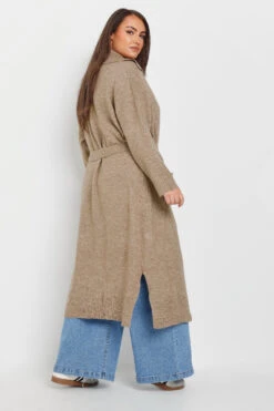 YOURS - Cardigan Maxi Marron Glacé Avec Ceinture 11 YOURS - Cardigan Maxi Marron Glacé Avec Ceinture -Evans Boutique 4457b845 6e1a 47 280414 C