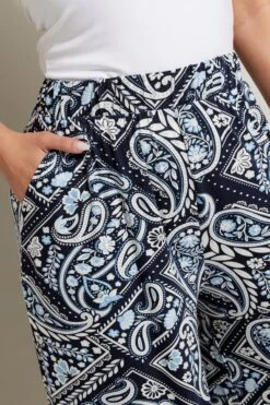 YOURS - Pantalon Jupe-Culotte Bleu Marine Design Imprimé -Evans Boutique 45867397 097c 47 145279 C