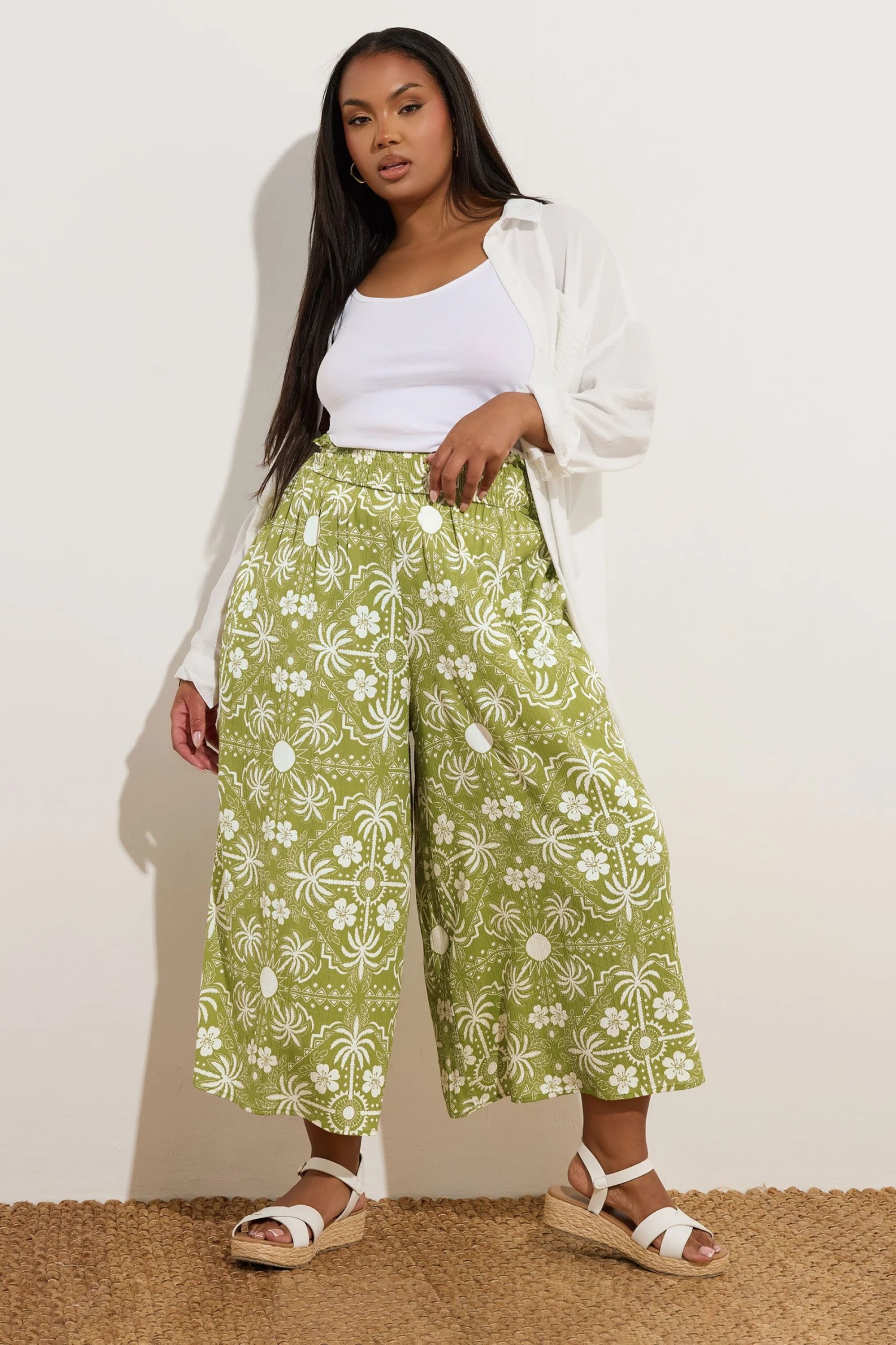 YOURS - Pantalon Jupe-Culotte Vert Design Palmiers 4 YOURS - Pantalon Jupe-Culotte Vert Design Palmiers – Image 2
