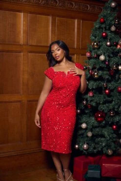 YOURS LONDON Curve Robe Mi-longue En Velours Rouge à Sequins