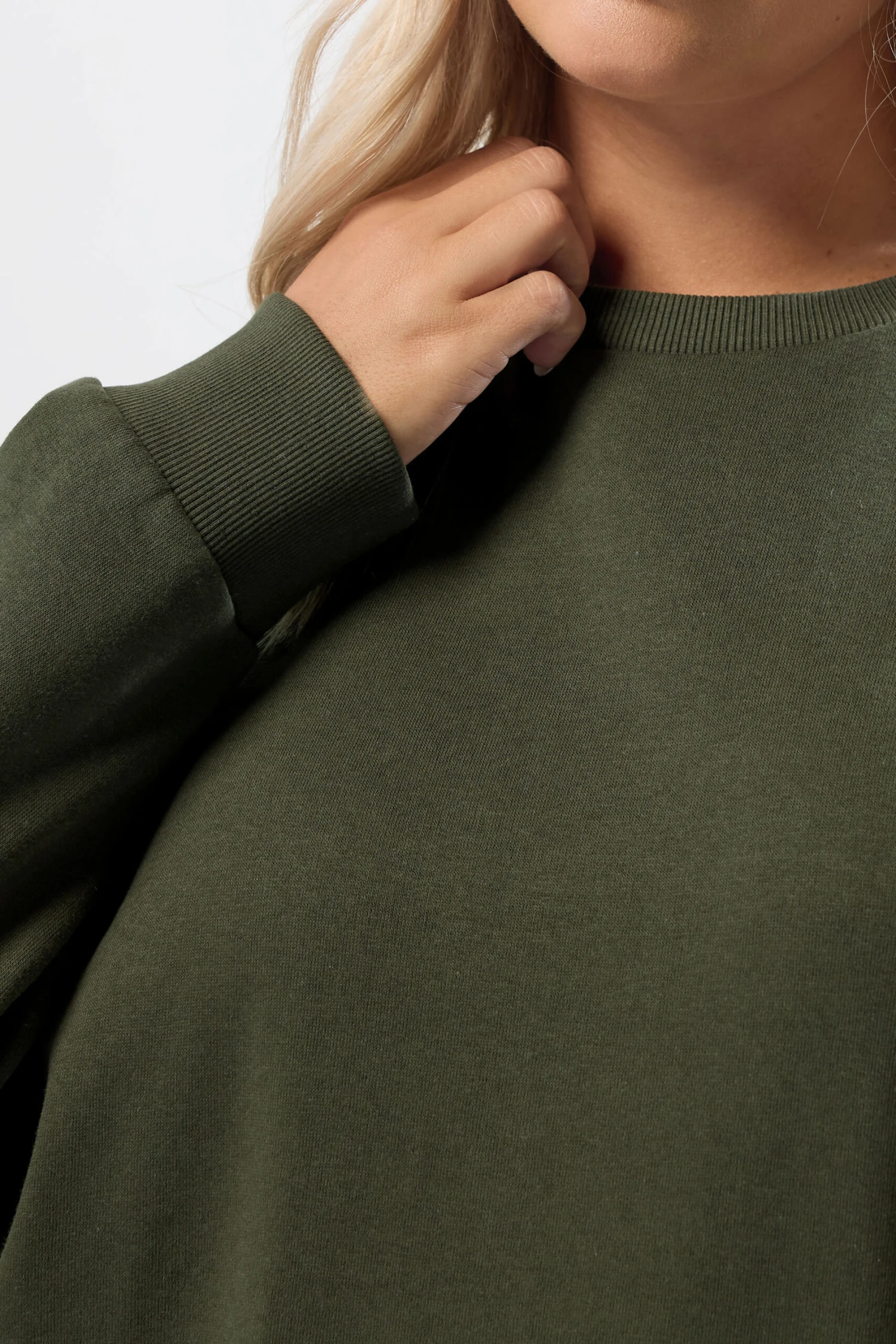 YOURS - Sweat-shirt Vert Kaki 6 YOURS - Sweat-shirt Vert Kaki – Image 4