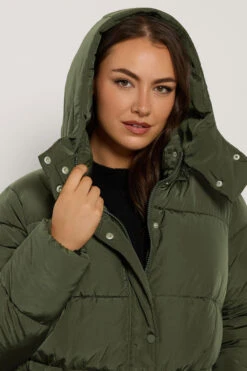 EVANS Curve Khaki Green Maxi Puffer Coat 12 EVANS Curve Khaki Green Maxi Puffer Coat -Evans Boutique 4848bcff 1ab0 46 616223 E