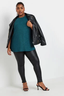 YOURS - Top Bleu Sarcelle Plissé Manches Courtes 8 YOURS - Top Bleu Sarcelle Plissé Manches Courtes -Evans Boutique 4854433b 24f2 41 322128 B