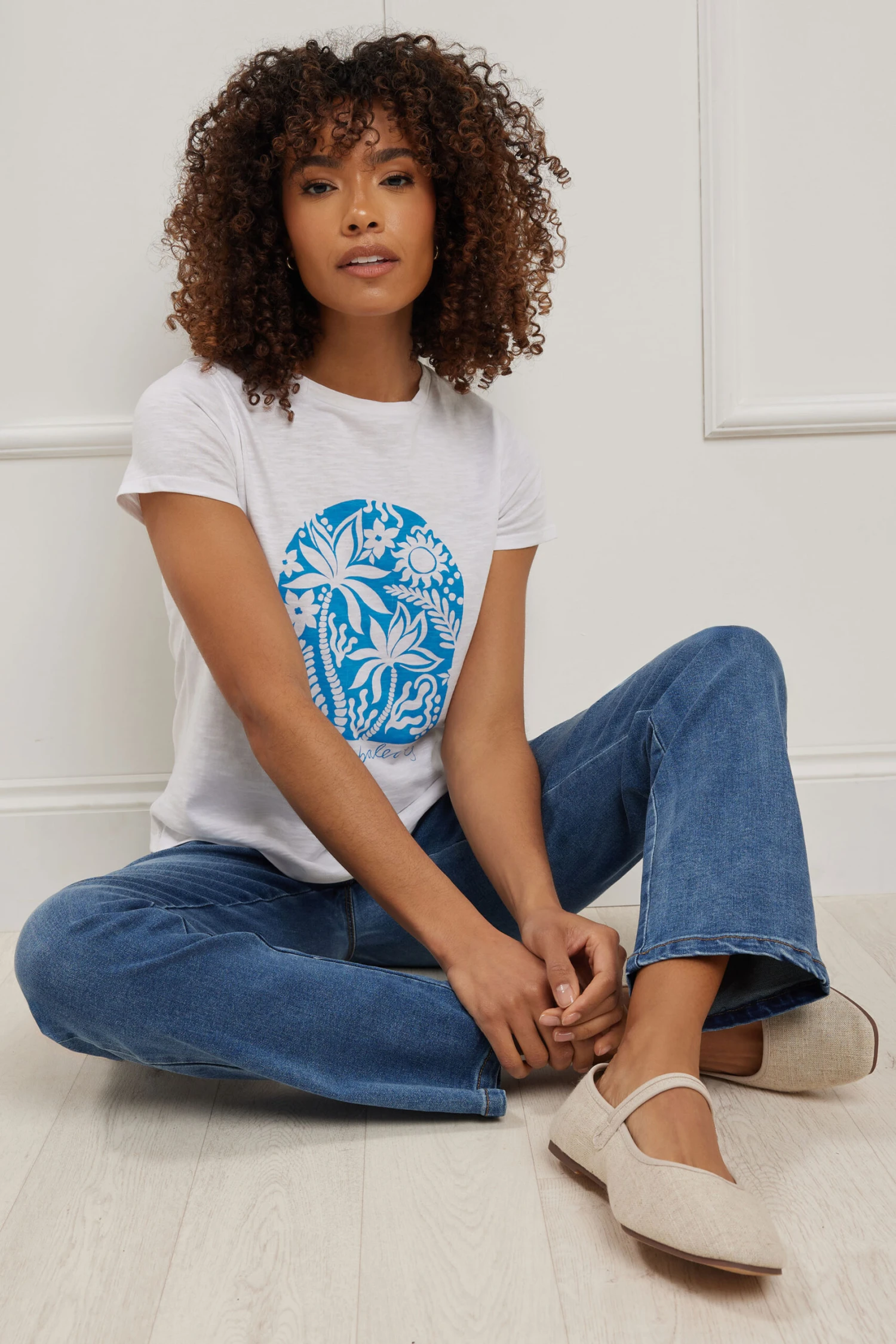 M&Co Blue Mid Wash Straight Leg Jeans 6 M&Co Blue Mid Wash Straight Leg Jeans – Image 4