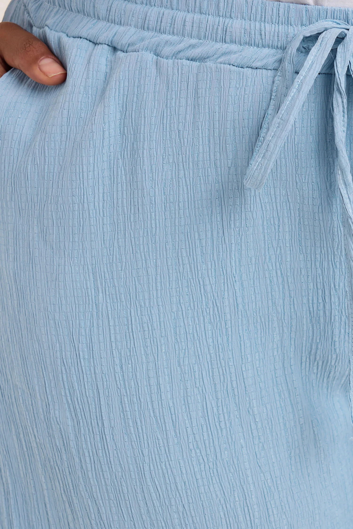 YOURS - Pantalon Jupe-Culotte Bleu Ciel Plissé à Poches 6 YOURS - Pantalon Jupe-Culotte Bleu Ciel Plissé à Poches – Image 4