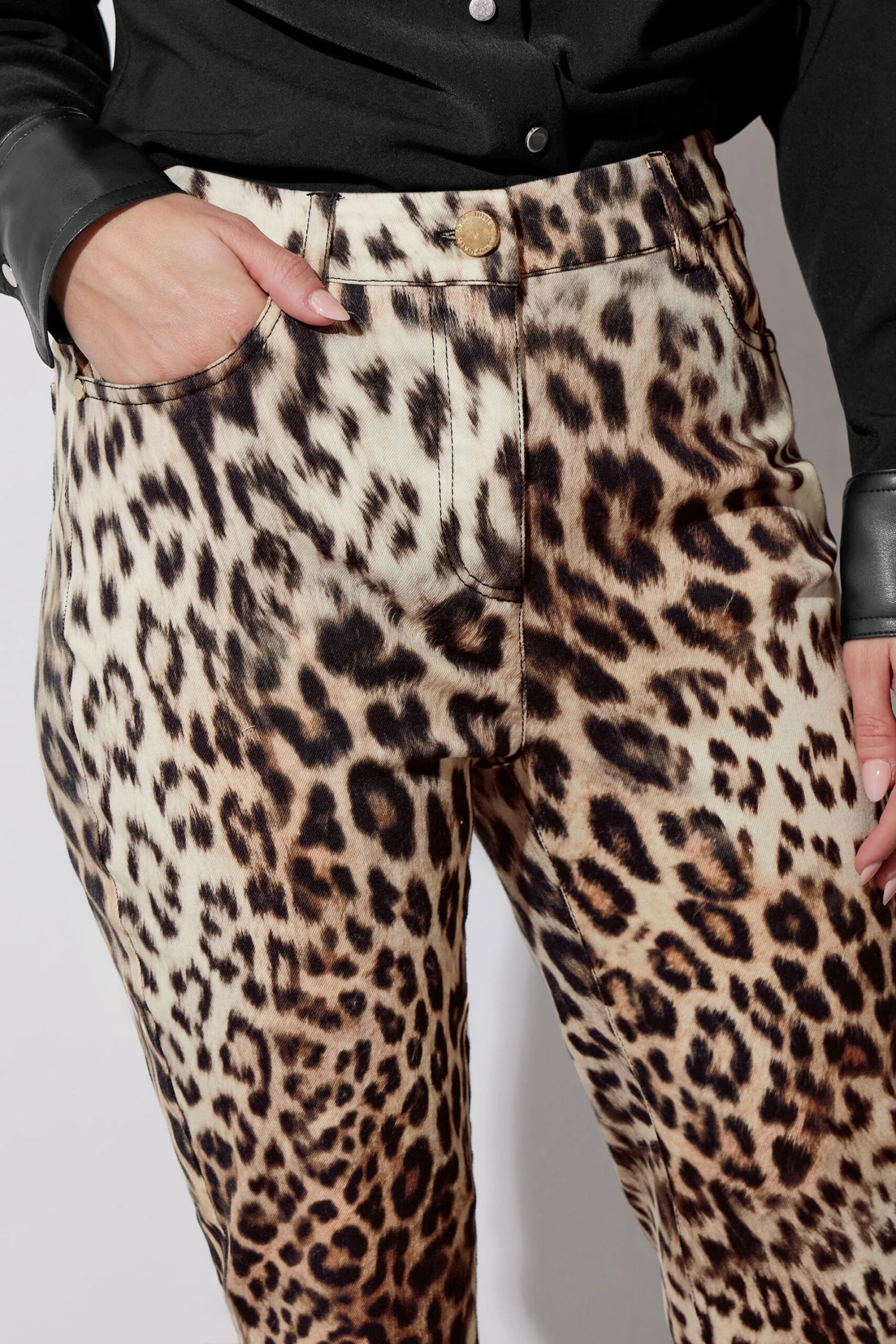 STAR Beige Brown Denim Leopard Straight Leg Jeans 7 STAR Beige Brown Denim Leopard Straight Leg Jeans – Image 5