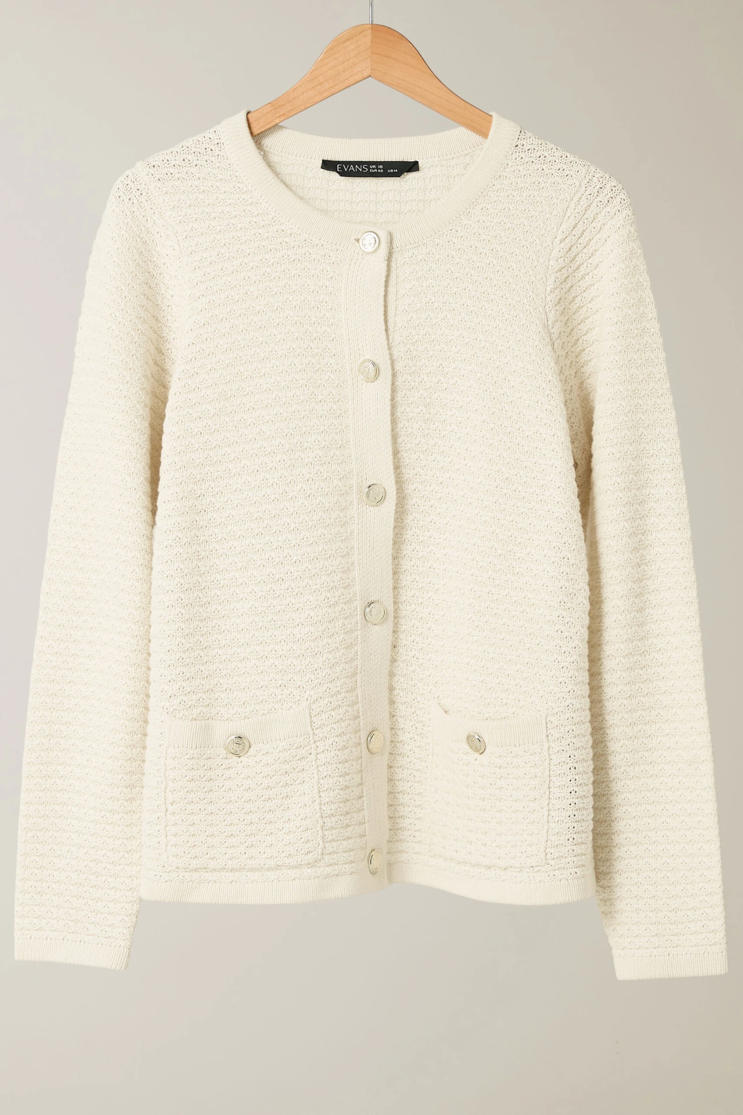 EVANS Curve Cream Button Through Knitted Cardigan 7 EVANS Curve Cream Button Through Knitted Cardigan – Image 5