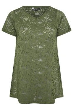 YOURS - Top Vert Kaki Broderie Anglaise Manches Courtes -Evans Boutique 502c3a92 75f6 4b 304091 X