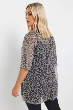 YOURS - Top Oversize En Filet Crème Design Léopard 9 YOURS - Top Oversize En Filet Crème Design Léopard -Evans Boutique 50aa8973 b7ea 41 303446 C