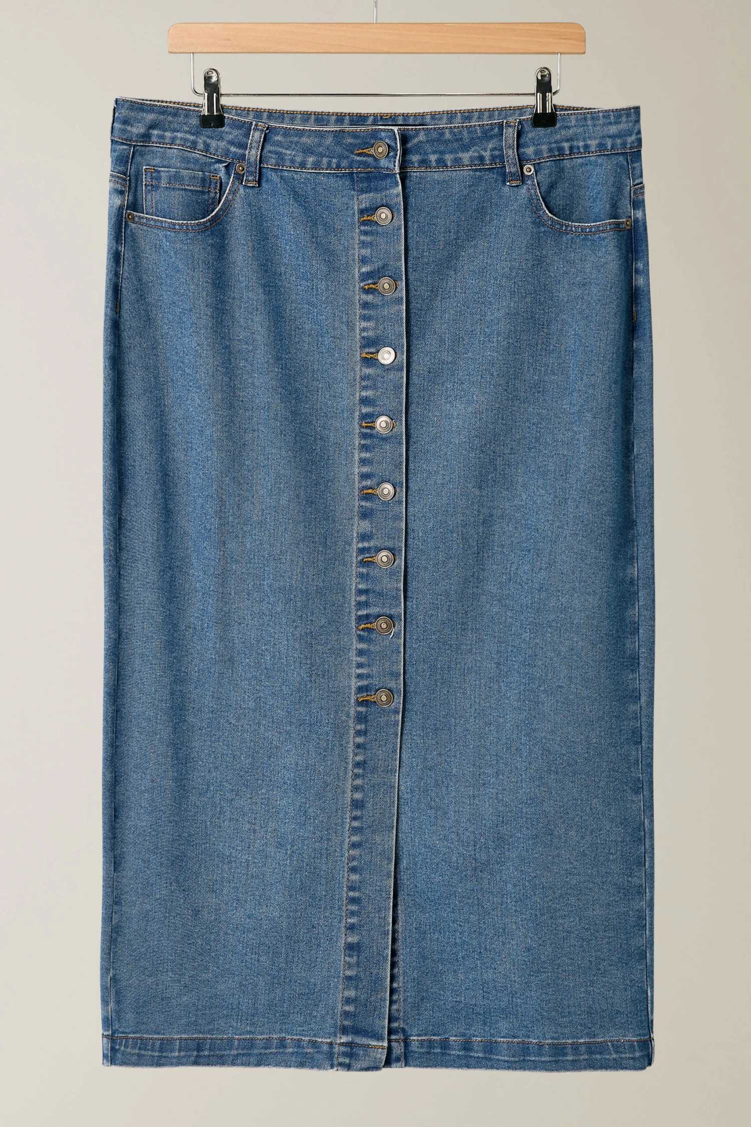 EVANS Curve Blue Button Through Denim Maxi Skirt 8 EVANS Curve Blue Button Through Denim Maxi Skirt – Image 6