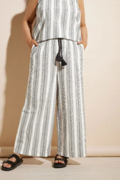 YOURS - Pantalon Wide Leg Blanc à Rayures En Lin -Evans Boutique 52226260 b7cc 44 310087 A