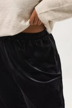 YOURS Curve Pantalon Palazzo En Velours Noir -Evans Boutique 52fcdeeb 674f 4b 310248 D