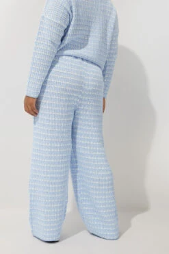 LIMITED COLLECTION - Pantalon Bleu Ciel Coupe Wide Leg Effet Tweed 10 LIMITED COLLECTION - Pantalon Bleu Ciel Coupe Wide Leg Effet Tweed -Evans Boutique 53ac112c 9f11 4c 216542 C