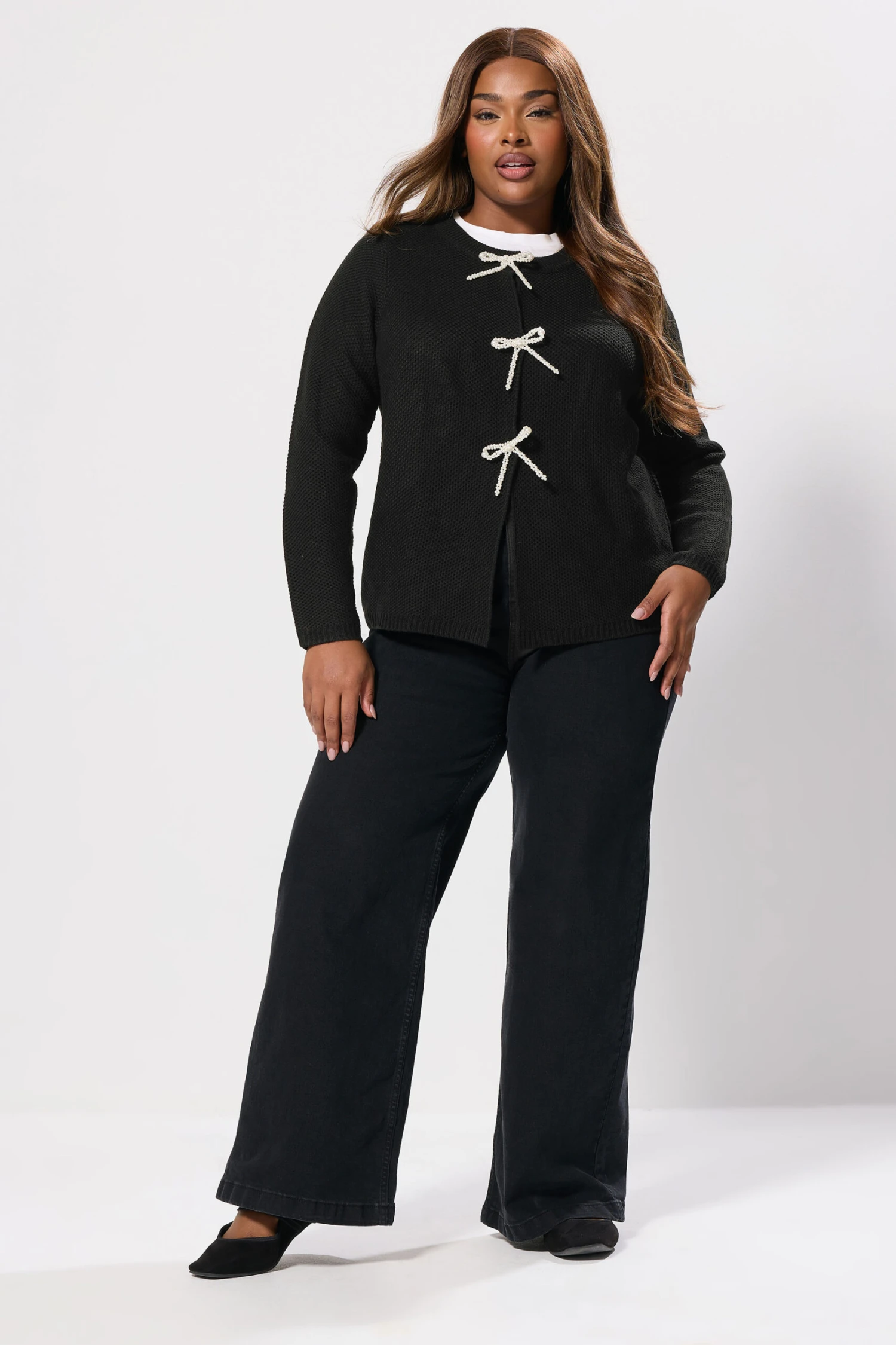 YOURS Curve Cardigan à Nœud Sur Le Devant En Perles Noires 6 YOURS Curve Cardigan à Nœud Sur Le Devant En Perles Noires – Image 4