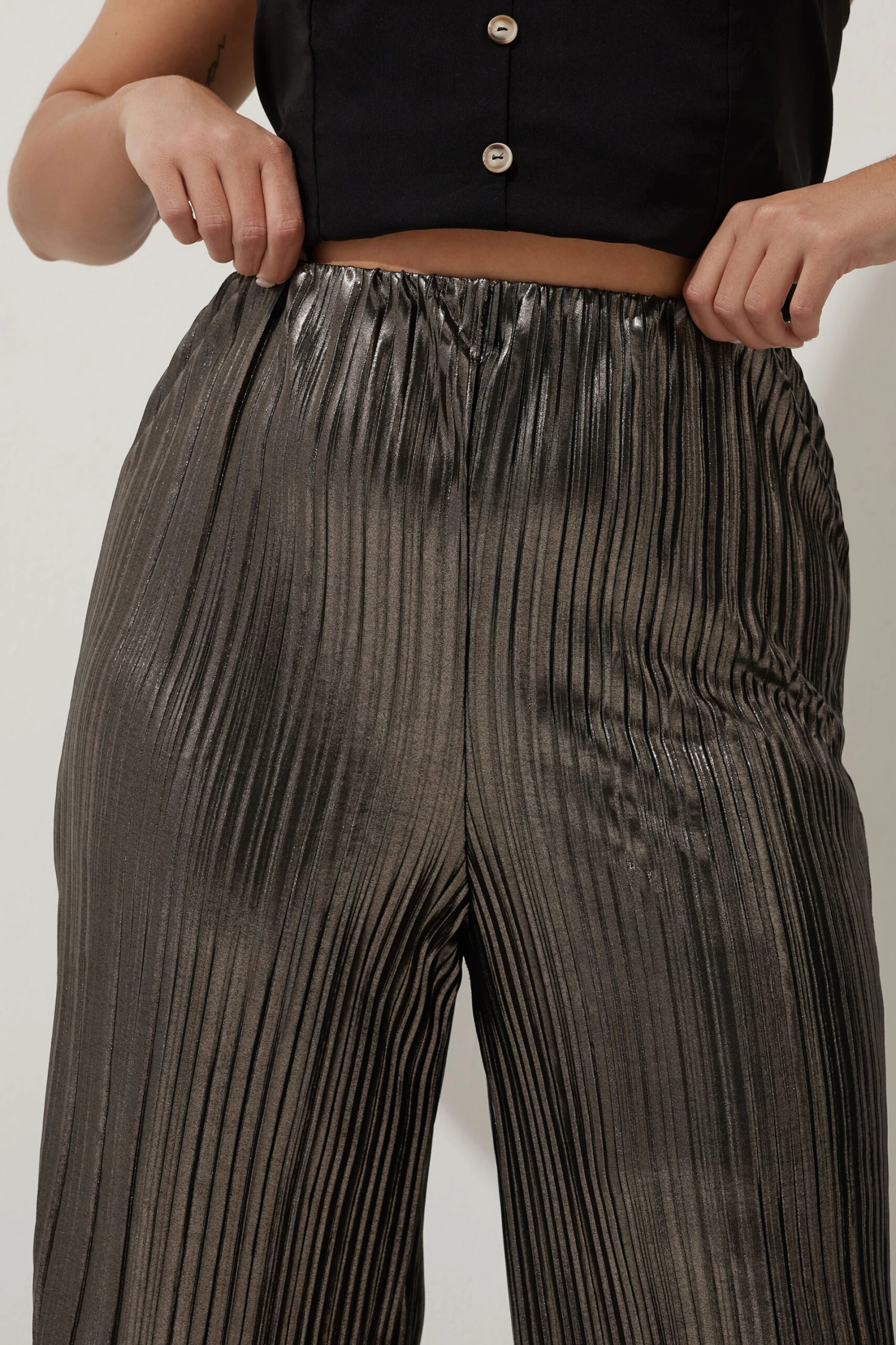 LIMITED COLLECTION - Pantalon Métallique Plissé Marron Coupe Wide Leg 7 LIMITED COLLECTION - Pantalon Métallique Plissé Marron Coupe Wide Leg – Image 5