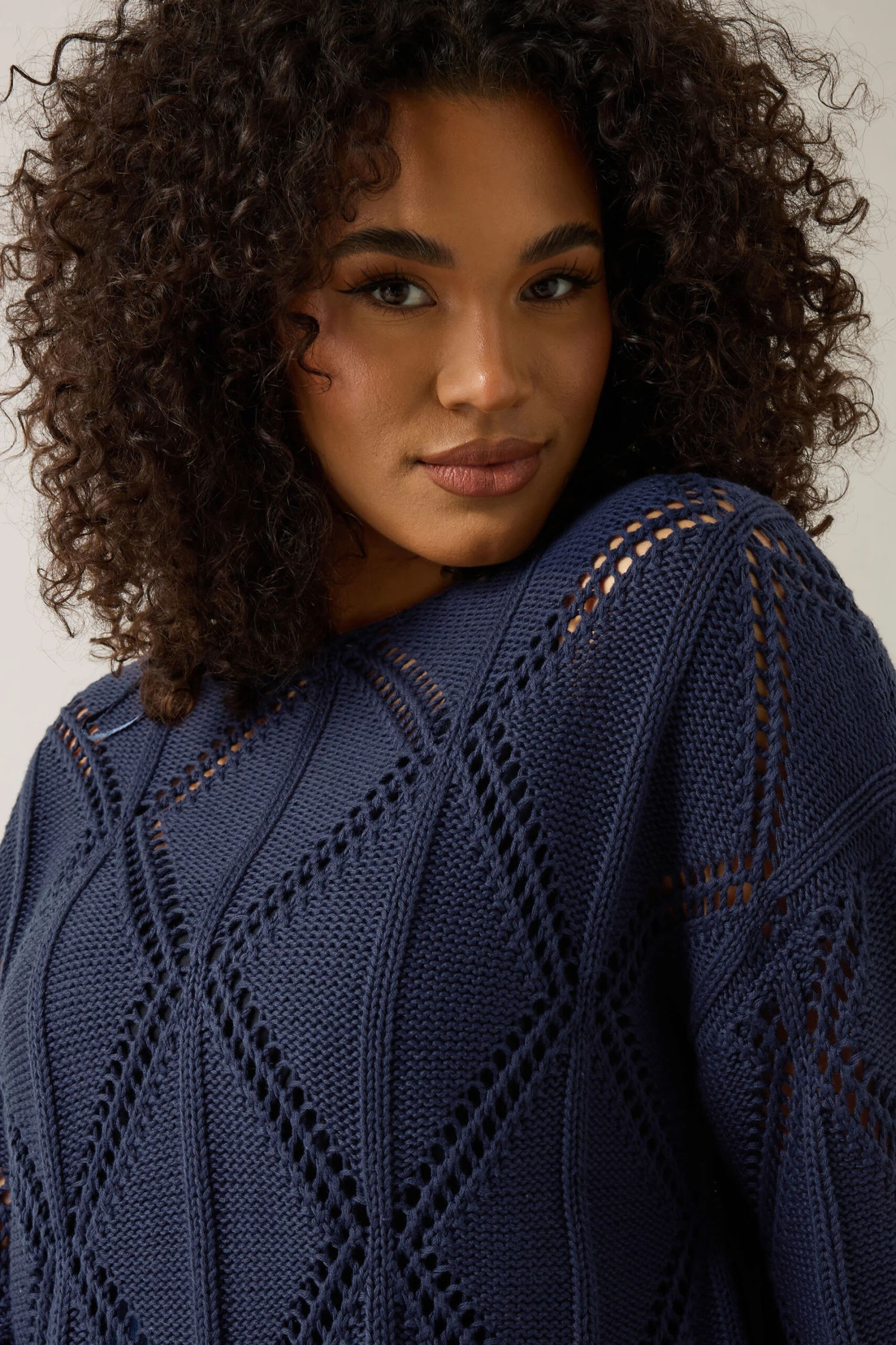 EVANS Curve Navy Blue Diamond Pointelle Jumper 7 EVANS Curve Navy Blue Diamond Pointelle Jumper – Image 5