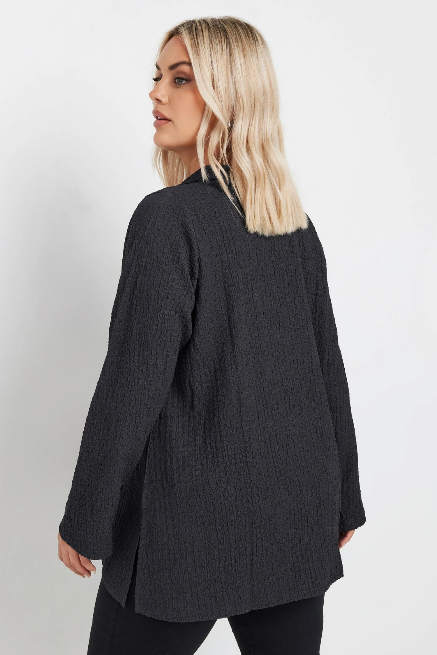 YOURS - Chemisier Noir Texturé Boutons à Strass 5 YOURS - Chemisier Noir Texturé Boutons à Strass – Image 3