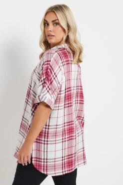 YOURS - Chemisier Rose & Blanc à Carreaux Ourlet Arrondi -Evans Boutique 5bbd0437 ed53 42 330671 C