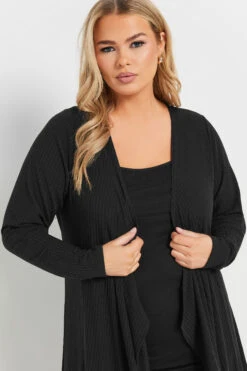 YOURS - Cardigan Noir Nervuré Jersey En Cascade -Evans Boutique 5eb7ca67 02b8 40 321216 D