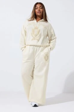 LIMITED COLLECTION Pantalon De Jogging à Jambe Large Curve Cream « New York »