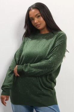 YOURS Curve - Pull Vert Forêt Orné De Strass Sur Le Devant
