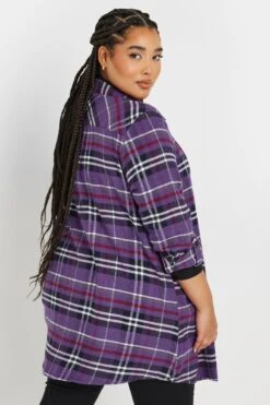 YOURS - Chemisier Boyfriend Violet à Carreaux 9 YOURS - Chemisier Boyfriend Violet à Carreaux -Evans Boutique 637cd9b9 965d 4e 330463 C