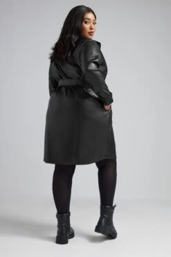 LIMITED COLLECTION - Robe-Chemisier Noire Effet Cuir Manches Longues 9 LIMITED COLLECTION - Robe-Chemisier Noire Effet Cuir Manches Longues -Evans Boutique 64a8e51e 1ad4 43 216190 C