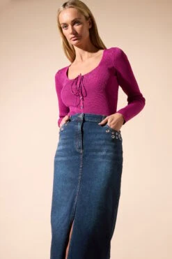 STAR Blue Eyelet Midi Denim Skirt 11 STAR Blue Eyelet Midi Denim Skirt -Evans Boutique 64ed6888 1cd7 4c 110654 C