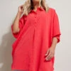 YOURS - Chemisier Rouge Oversize Léger 1 YOURS - Chemisier Rouge Oversize Léger -Evans Boutique 64f6f10d 58cd 40 175027 A