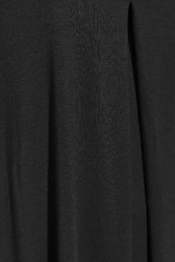 Top Noir Volanté Manches Amples 13 Top Noir Volanté Manches Amples -Evans Boutique 652acb99 309f 4d 320315 Z