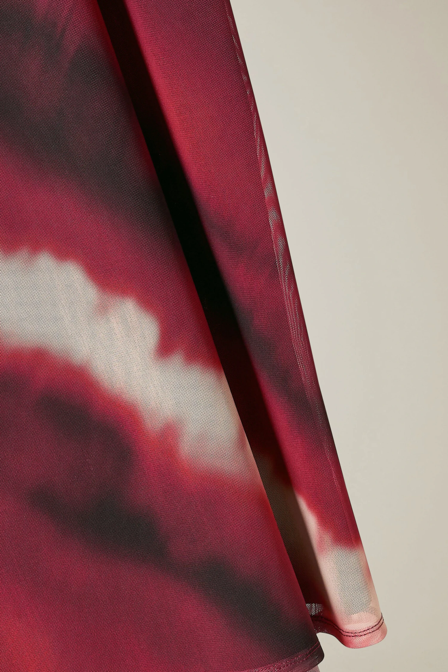 EVANS Curve Burgundy Red Abstract Print Mesh Midi Skirt 8 EVANS Curve Burgundy Red Abstract Print Mesh Midi Skirt – Image 6