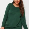 YOURS - Top Vert Forêt Manches Longues En Jersey 2 YOURS - Top Vert Forêt Manches Longues En Jersey -Evans Boutique 69657eb7 85a0 41 322216 A