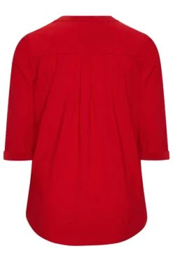 YOURS - Chemisier Rouge Plissé à Boutons 15 YOURS - Chemisier Rouge Plissé à Boutons -Evans Boutique 6a1e4fe1 4d54 4a 174384 Y