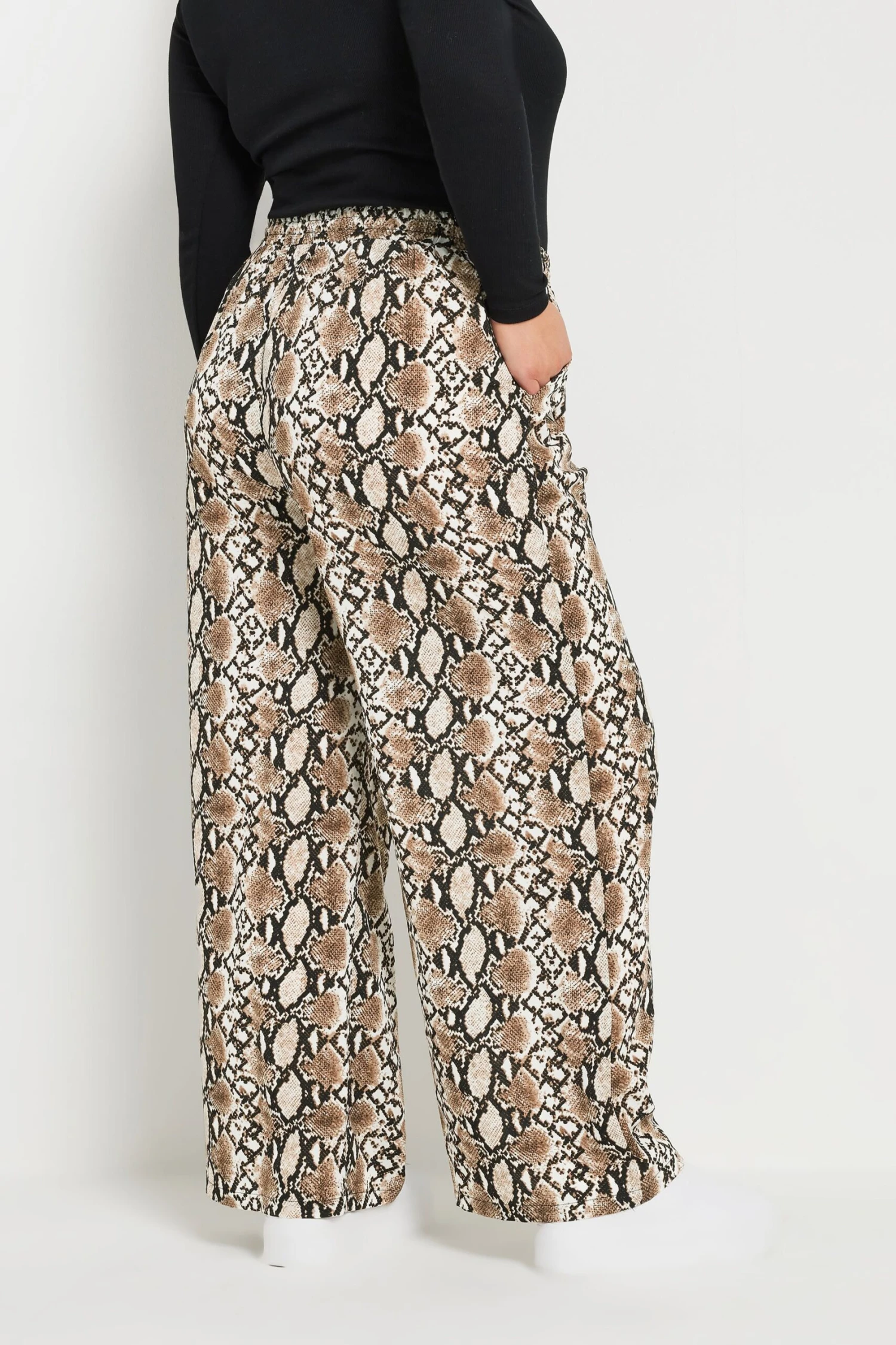YOURS - Pantalon Wide Leg Marron Design Serpent 5 YOURS - Pantalon Wide Leg Marron Design Serpent – Image 3